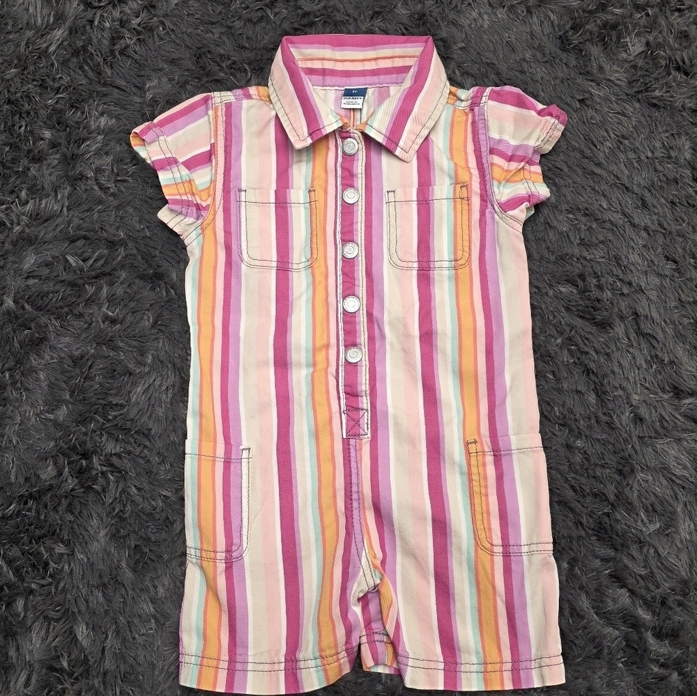 Old Navy- Girls Romper Shorts. Size 3T